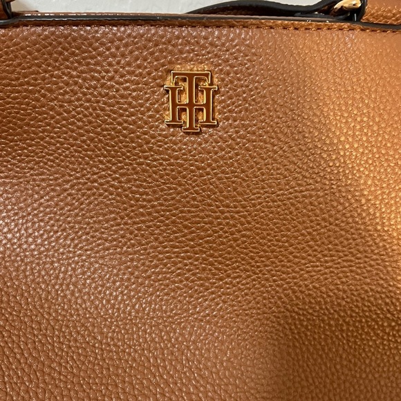 Tommy Hilfiger NWOT Cognac solid satchel bag - Picture 7 of 9